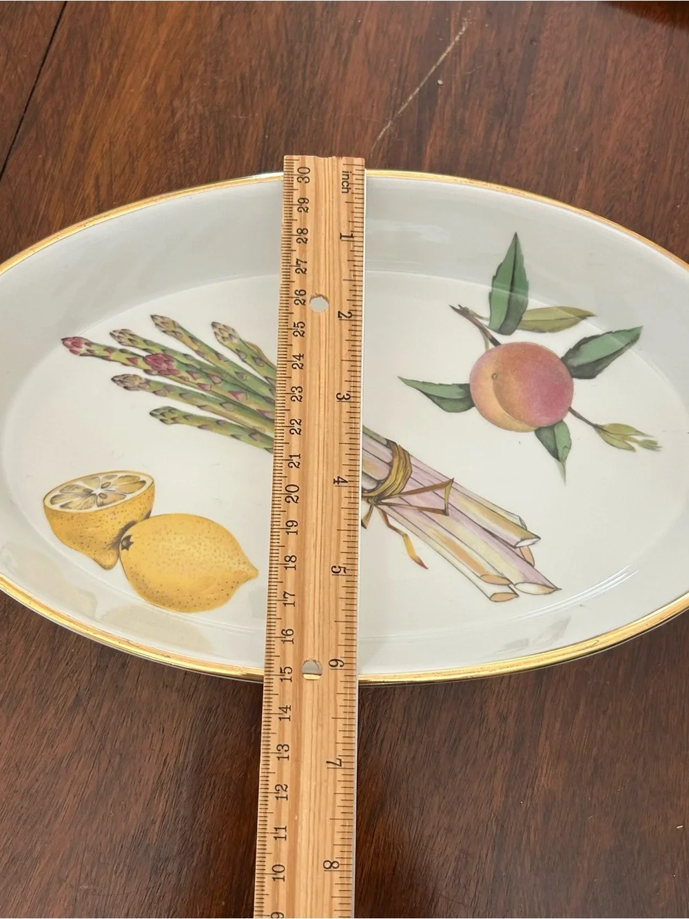 Vintage Royal Worcester Evesham Gold Oval Baker – Shape 30, Size 4